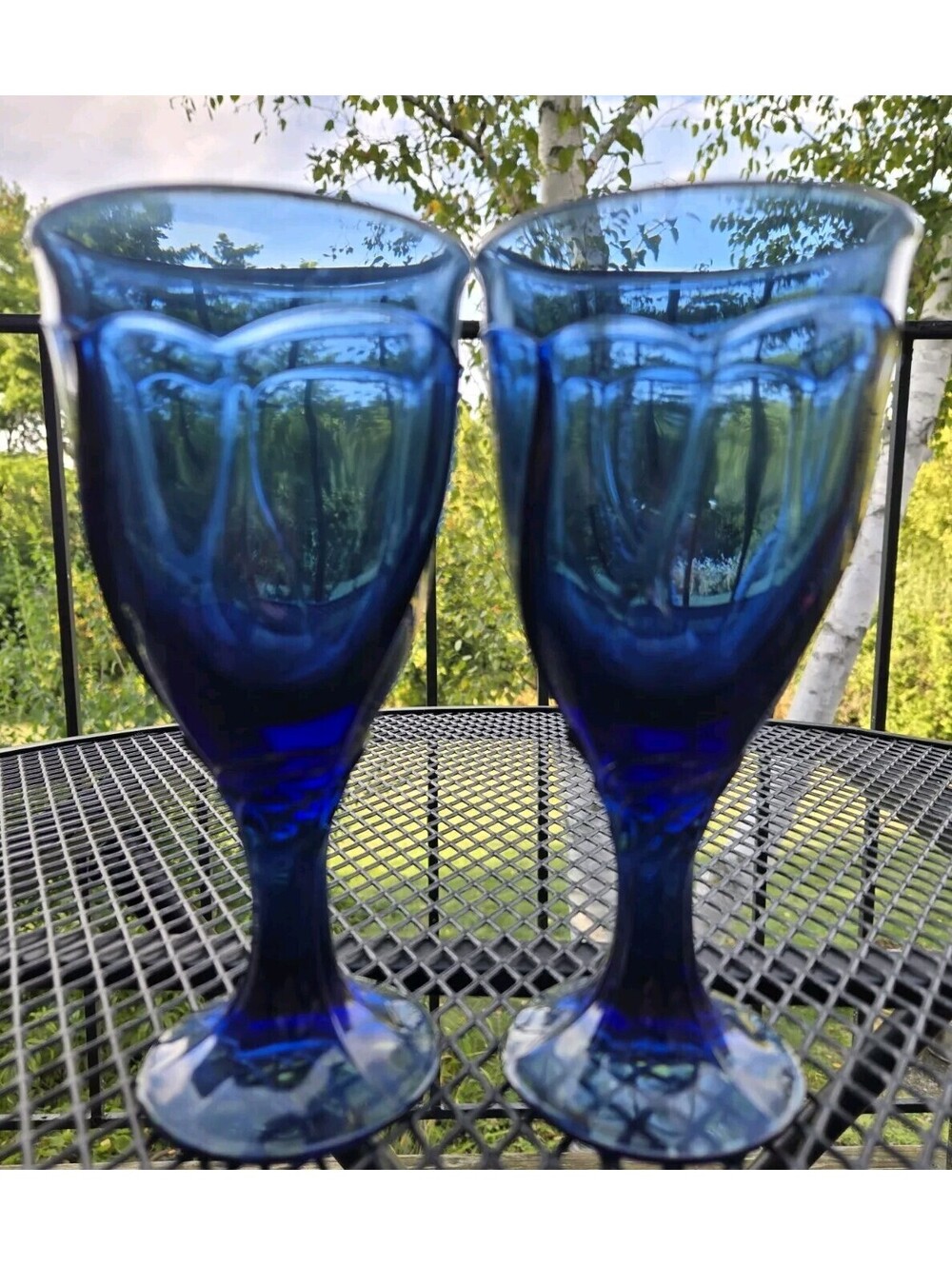 2 Noritake Wine Glasses 7.5" Sweet Swirl-Dark Blue Midnight Wine Glass Set of 2